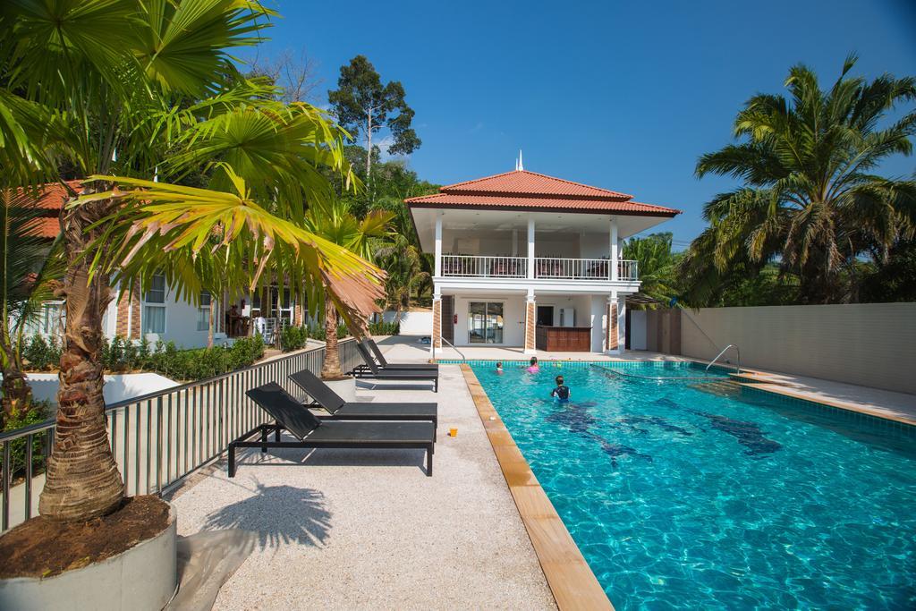 Lux Family Villas Krabi Ao Nang Екстериор снимка